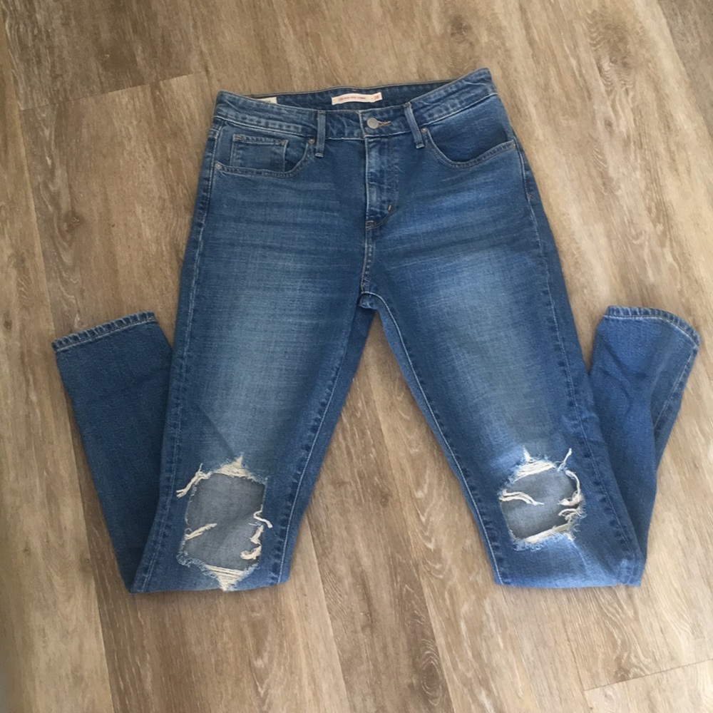 **new** nwot high rise Levi